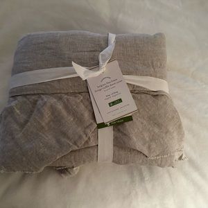 NWT King size Pottery Barn Belgian Linen Duvet